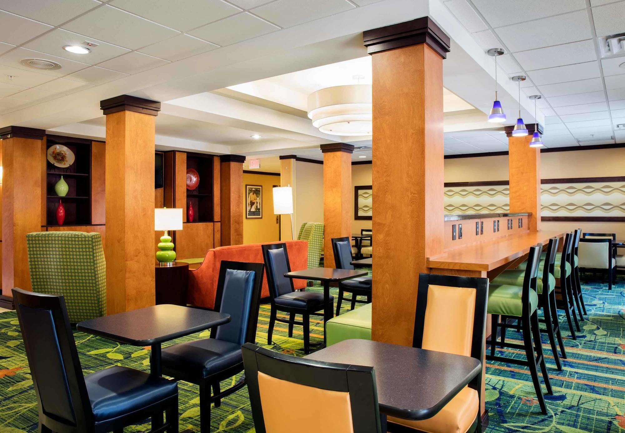Fairfield Inn And Suites By Marriott Lakeland Plant City Eksteriør billede