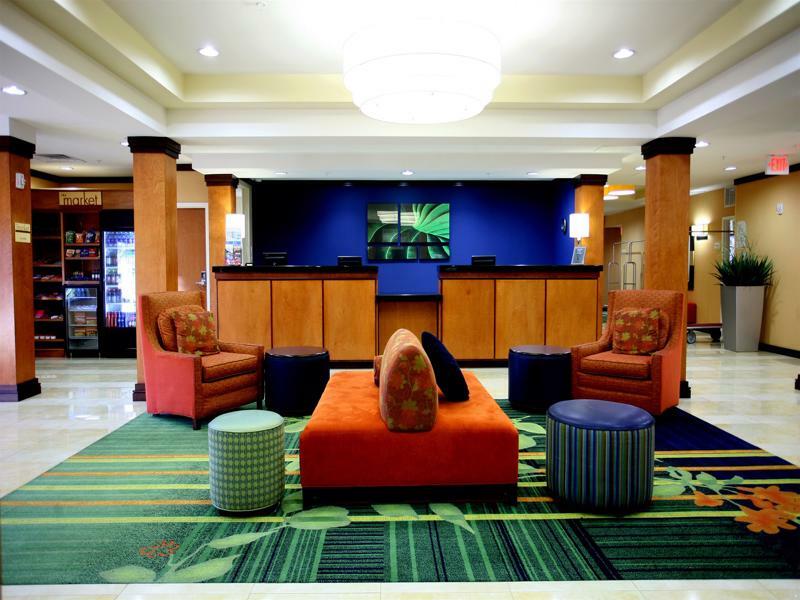 Fairfield Inn And Suites By Marriott Lakeland Plant City Eksteriør billede